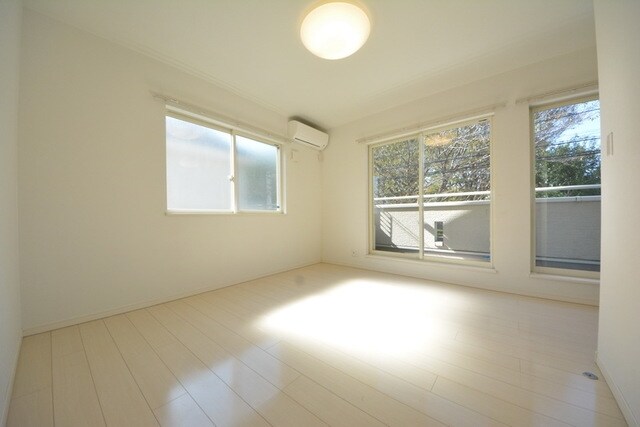 グランカスケードの物件内観写真