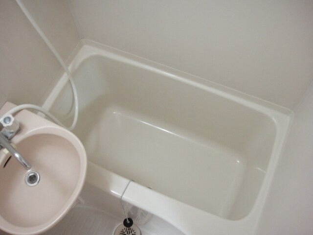 エステートサンスイの物件内観写真