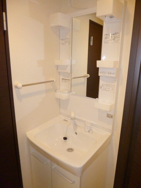 レオネクストＮＩＳＨＩＧＡＩIIIの物件内観写真