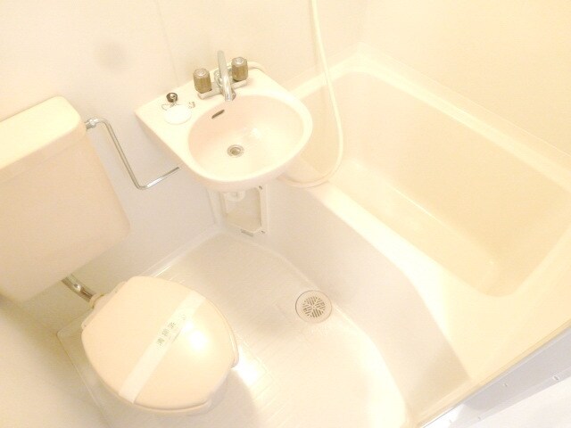 ジュネス鷹の台の物件内観写真