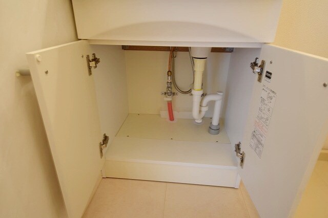 アニックカスールの物件内観写真