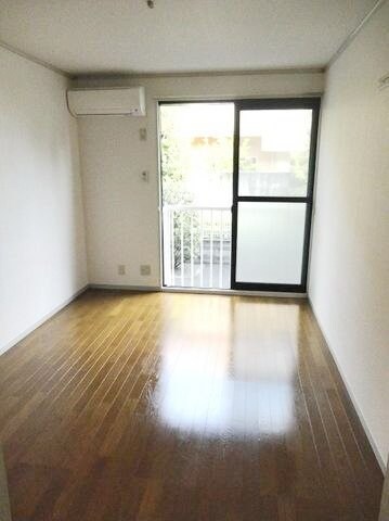 ドルフ北烏山の物件内観写真