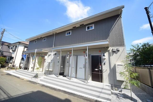 ヴェルサン調布の物件外観写真