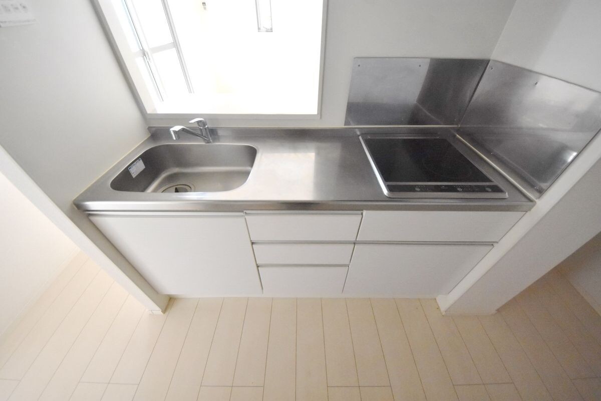 ミランダモトウイング５の物件内観写真