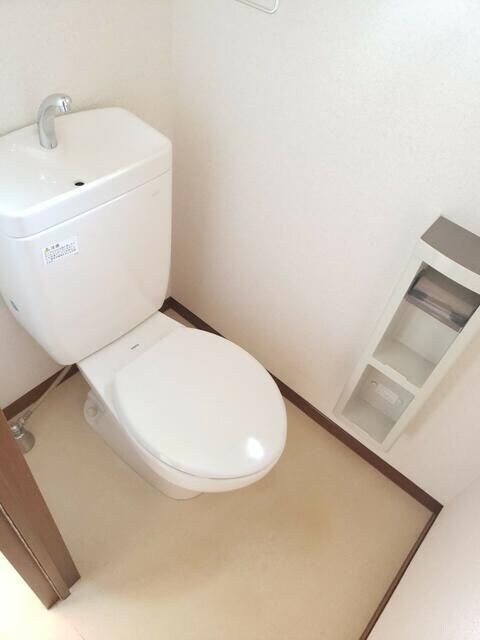 ｄｉｅ　Ｂｌｕｍｅ（ディ・ブルーメ）の物件内観写真