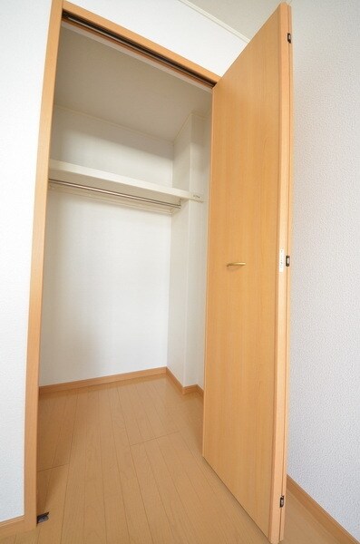 バルビゾンＩ　の物件内観写真