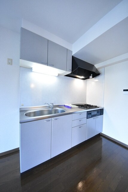 フォレスト壱番館の物件内観写真