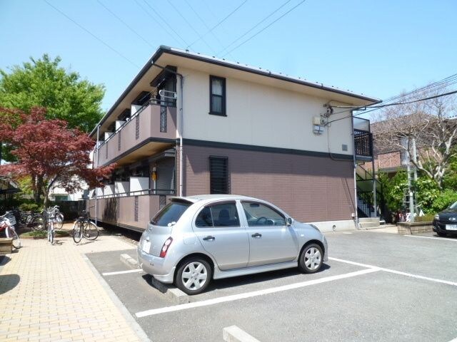 ヴィラ・ファミーユＡの物件外観写真