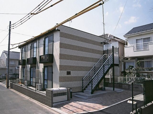 レオパレスマエハラキミヨイの物件外観写真