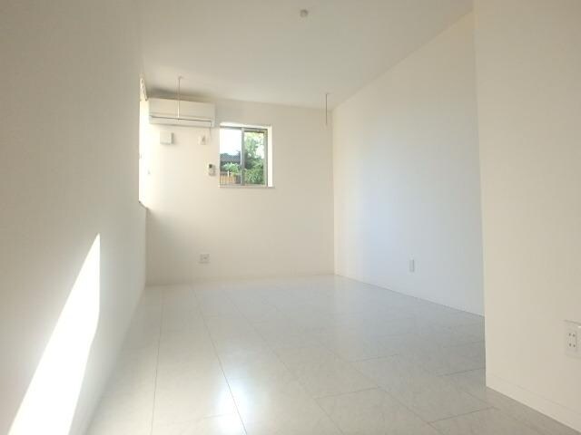 ルヴェール上荻の物件内観写真