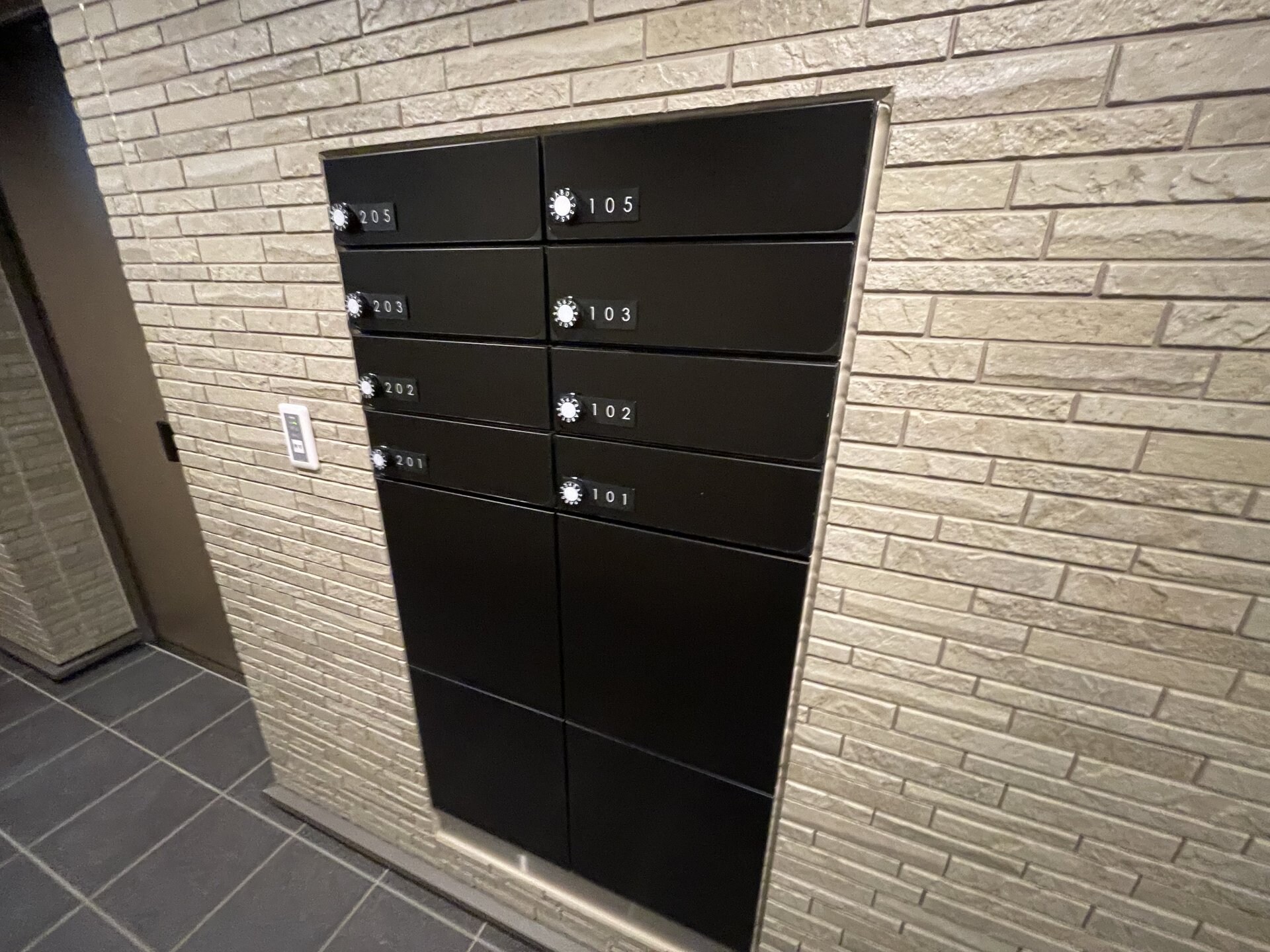 ＳＵＮＮＹ　ＣＯＵＲＴの物件内観写真