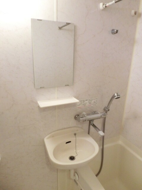 ルーブル新宿西落合伍番館の物件内観写真