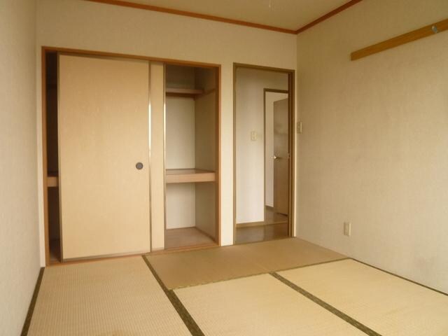 エバーグリーンＡの物件内観写真