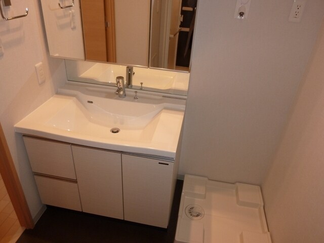 i-Suite Higashi Nakanoの物件内観写真