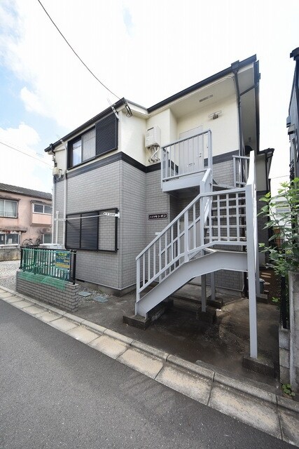 ハイツ・セシボンの物件外観写真