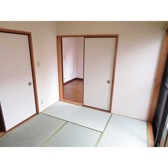 ハイツ・セシボンの物件内観写真