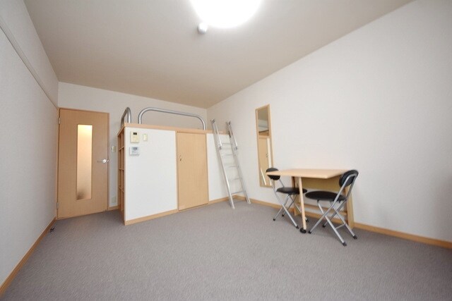 レオパレスウィステリア神田の物件内観写真