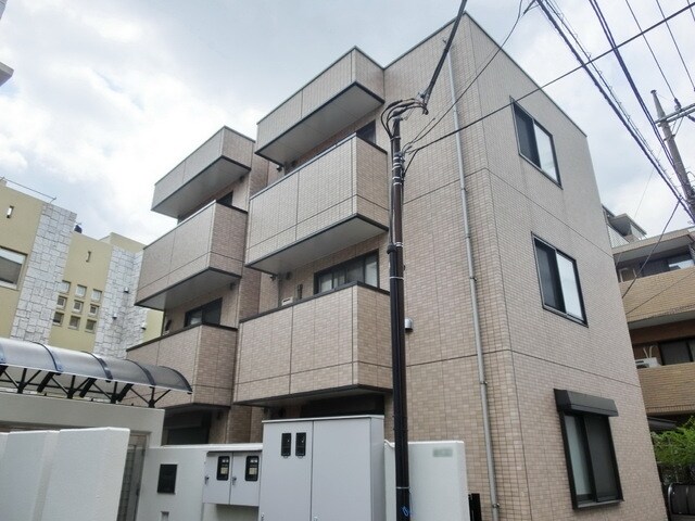 ルミエール協進の物件外観写真