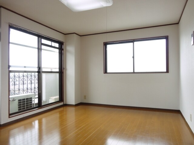 ブライトハイムの物件内観写真