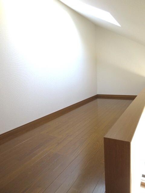 コニファーガーデン北烏山の物件内観写真