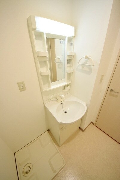 プレミール松庵の物件内観写真