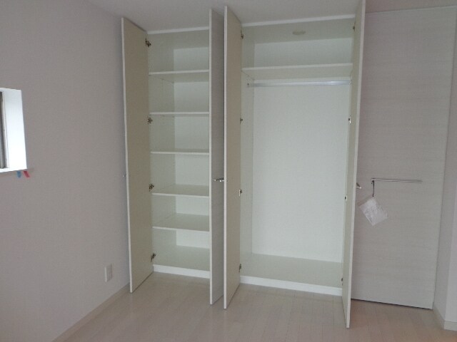 ＥＬ　ＣＯＵＲＴ　ＷＡＤＡの物件内観写真