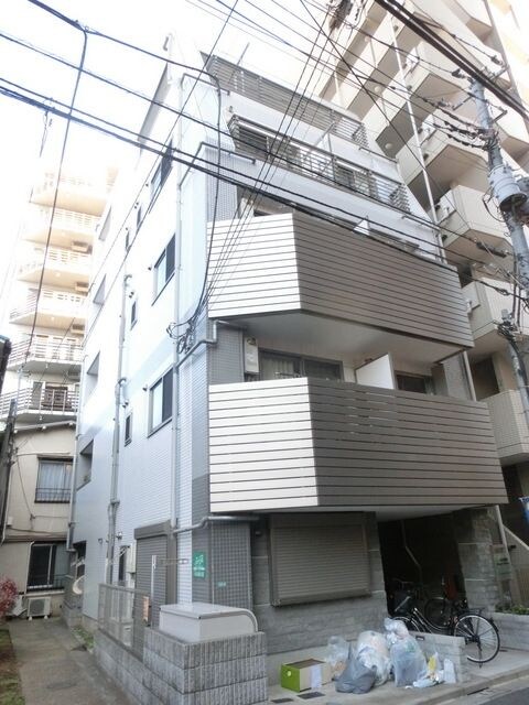 リード東中野の物件外観写真