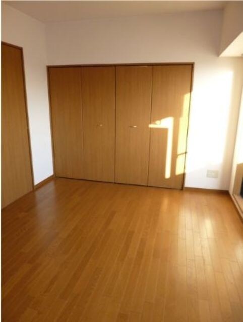 ローズガーデンの物件内観写真