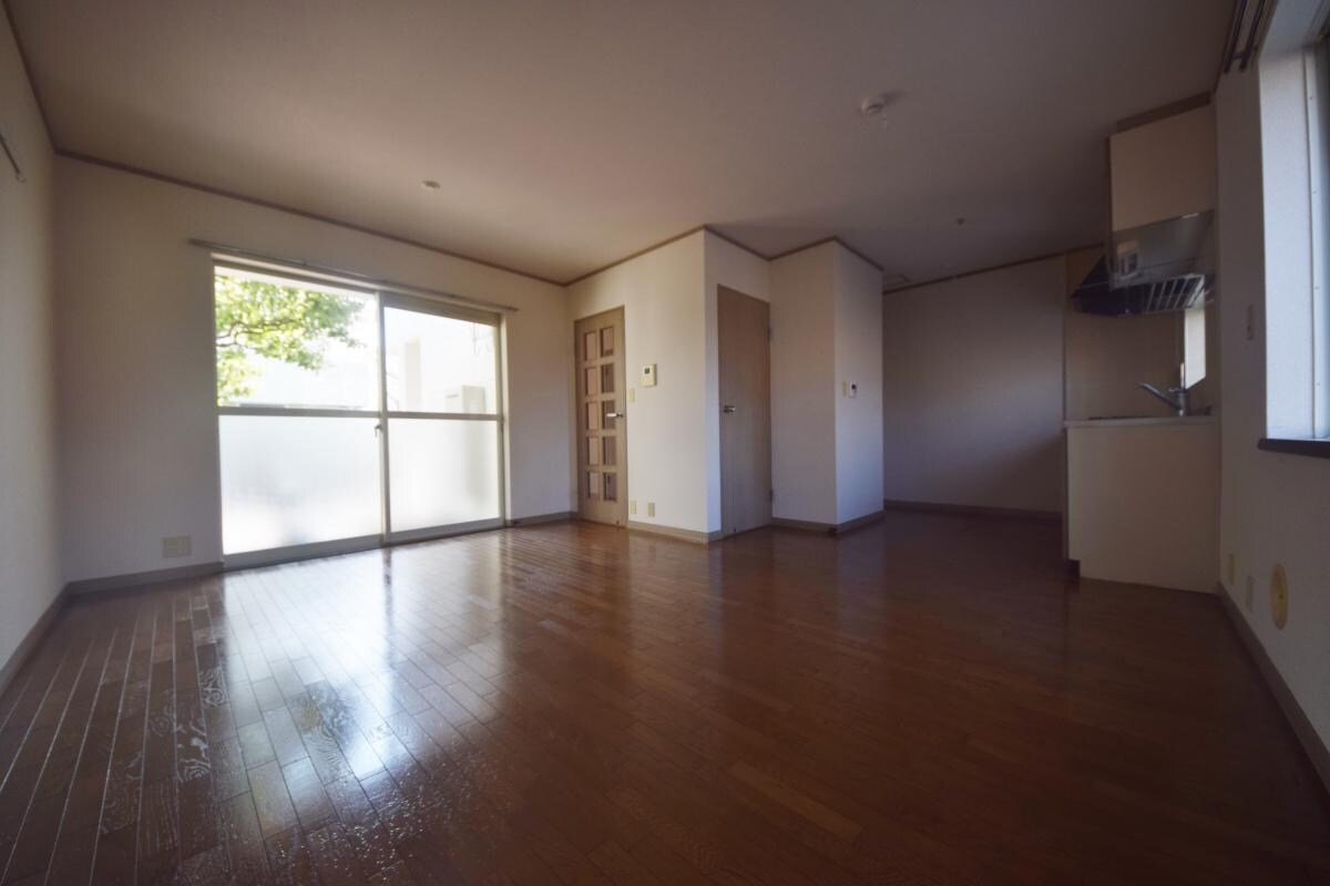 ブリージングタウン百草園の物件内観写真