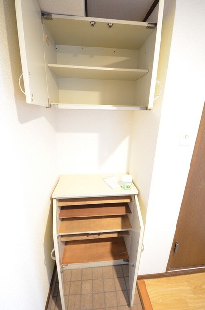 シャンポール砂川の物件内観写真