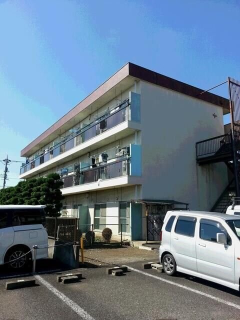 久保田マンションの物件外観写真
