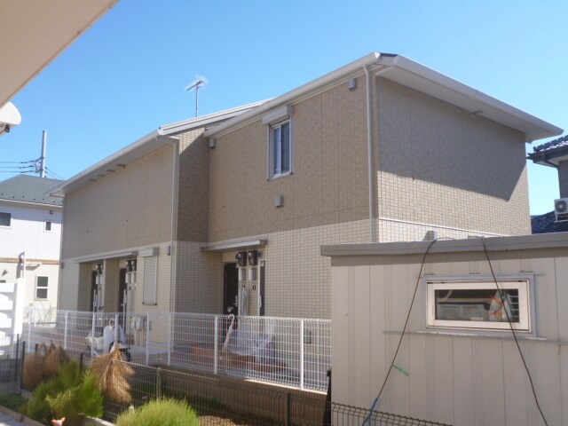 ラグラシューズの物件外観写真