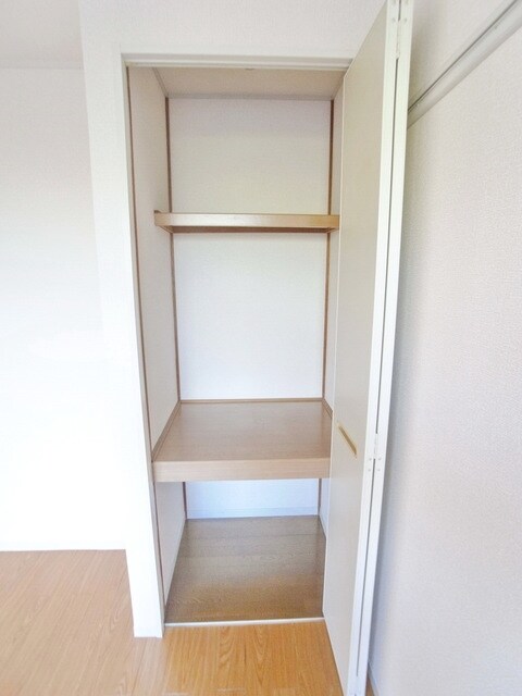 グランディール山中の物件内観写真