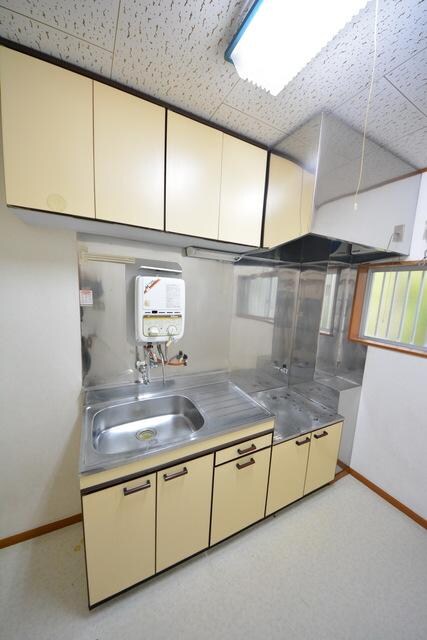 コーポ嵯峨の物件内観写真