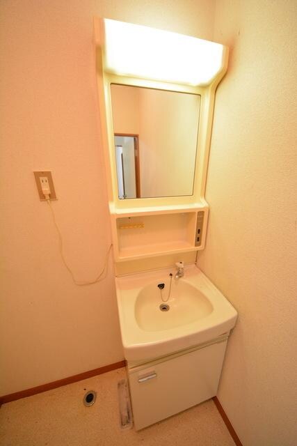 コーポ嵯峨の物件内観写真