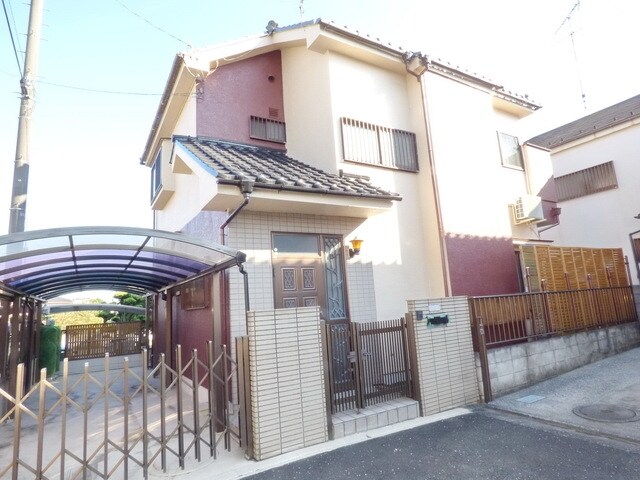 二宮貸家の物件外観写真