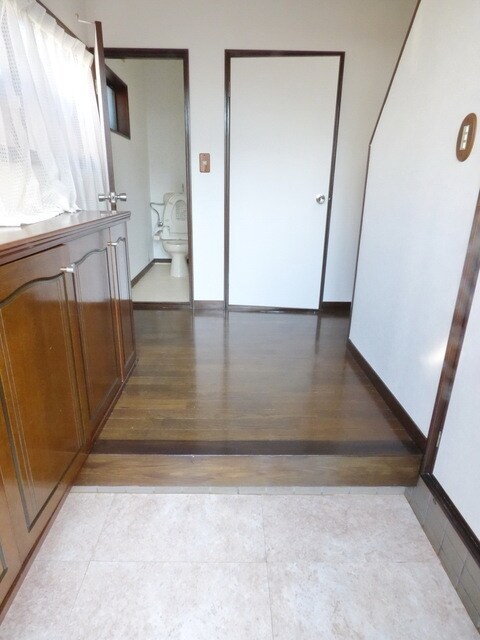 二宮貸家の物件内観写真