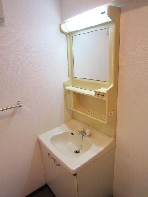 イーストビレッジの物件内観写真