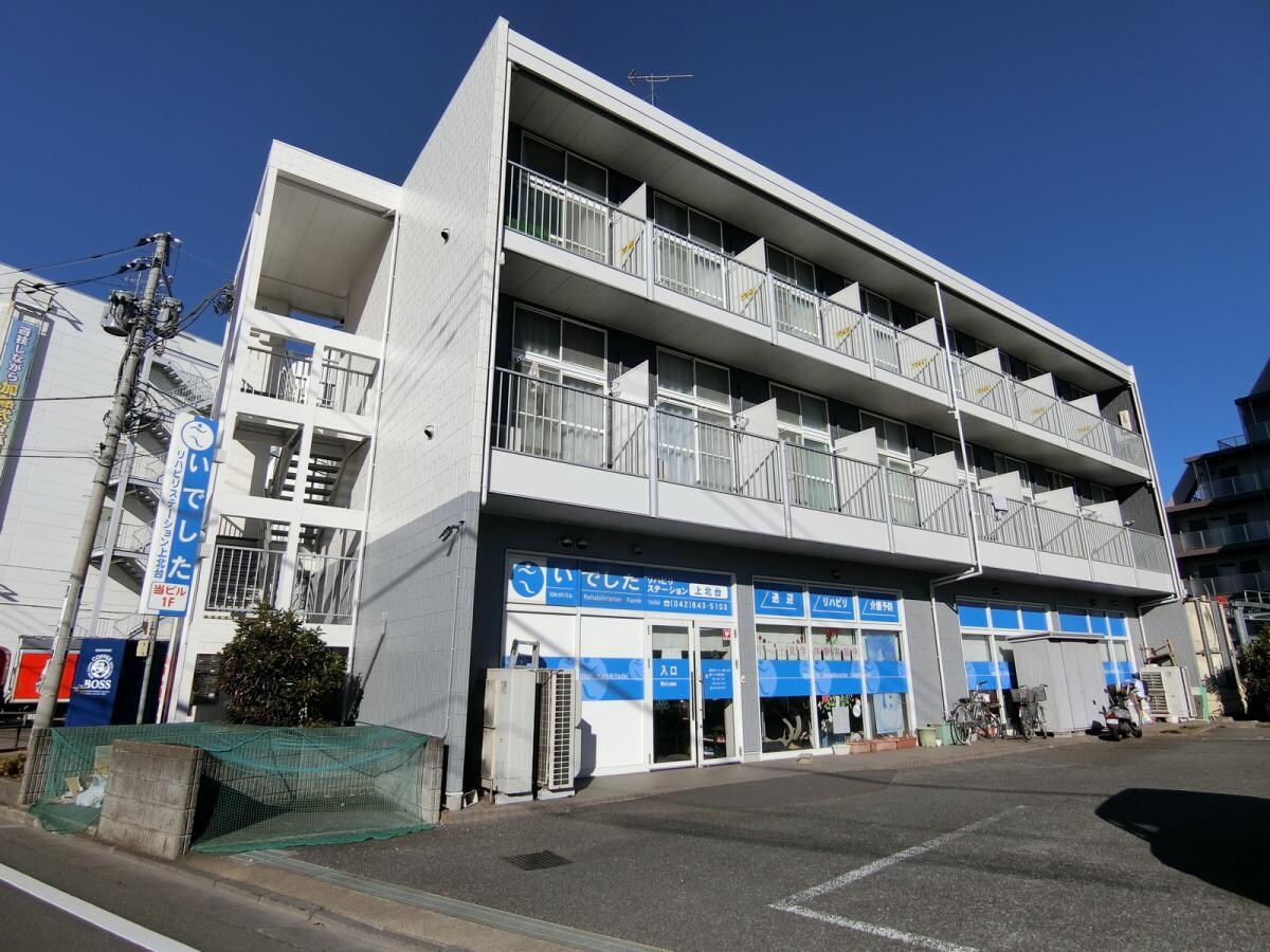 レオパレス上北台の物件外観写真