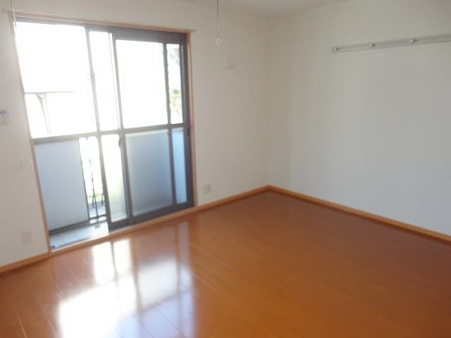 若葉ハイムの物件内観写真