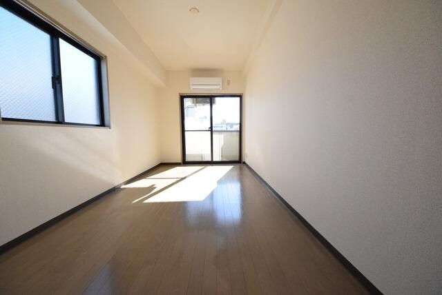 宮崎ビルの物件内観写真