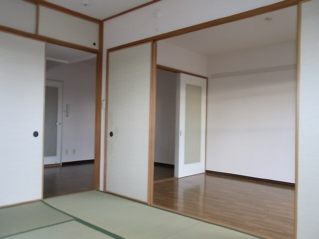 サンモール福生の物件内観写真