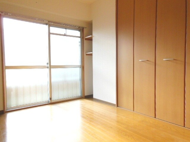 秋山ビルの物件内観写真