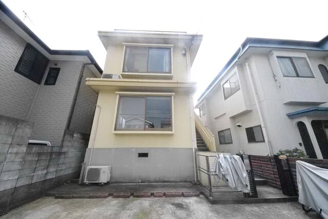 メゾンドゥ国立の物件外観写真