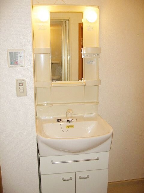 サン　エトワールIの物件内観写真