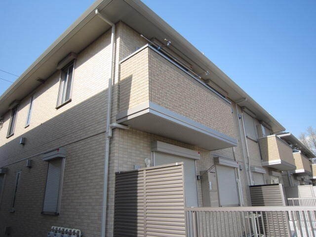 ファヴォーレIIIの物件外観写真