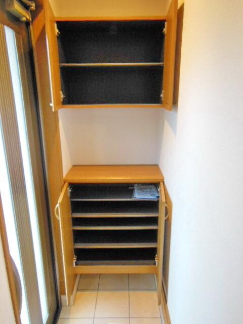 アウグーリオの物件内観写真