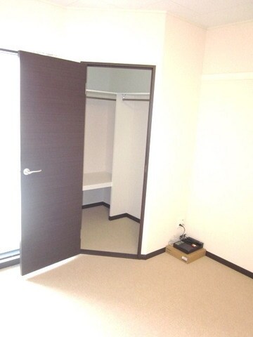 レオネクストマ　メゾンの物件内観写真