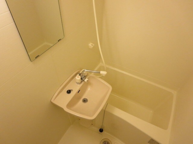 レオパレスグローリアの物件内観写真