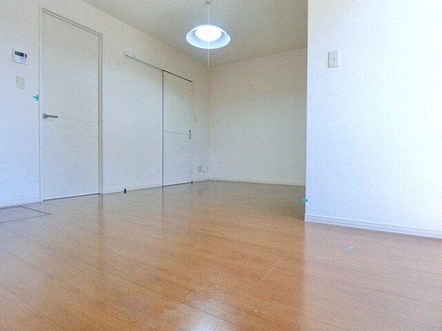 ウィスタリア・ガーデン　ABの物件内観写真